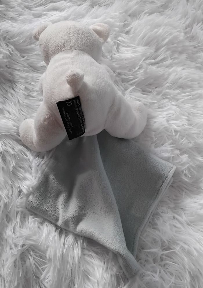 Doudou peluche ours polaire blanc avec mouchoir bleu- Eco 6 - photo numéro 2