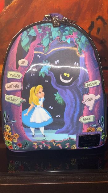 Disney Loungefly sac à dos Alice au pays des merveilles lenticular