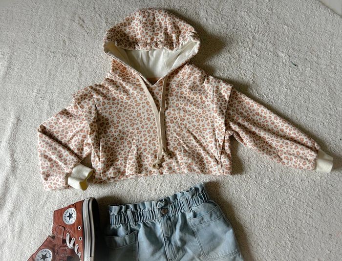 Sweat court capuche léopard créatrice 7 ans - photo numéro 2