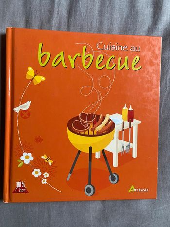 Livre cuisine au barbecue
