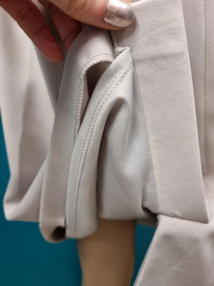 Un Jour Ailleurs robe chic crêpe beige * taille 42 * - photo numéro 11