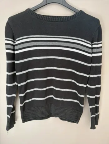Pull 8 ans garçon