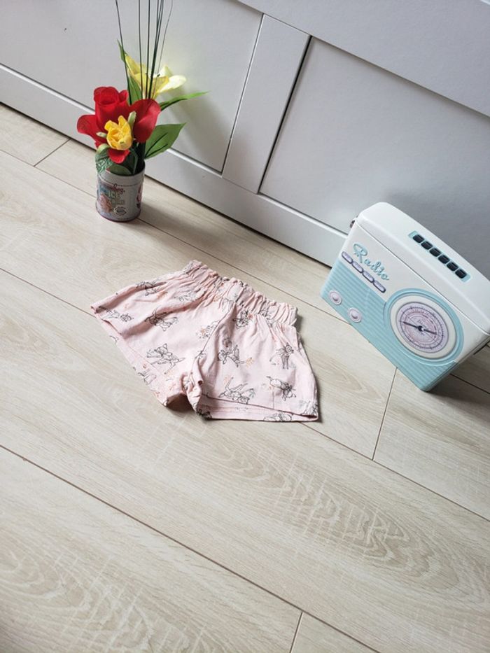 Short🎀 Disney x primark 6-9 mois 1€