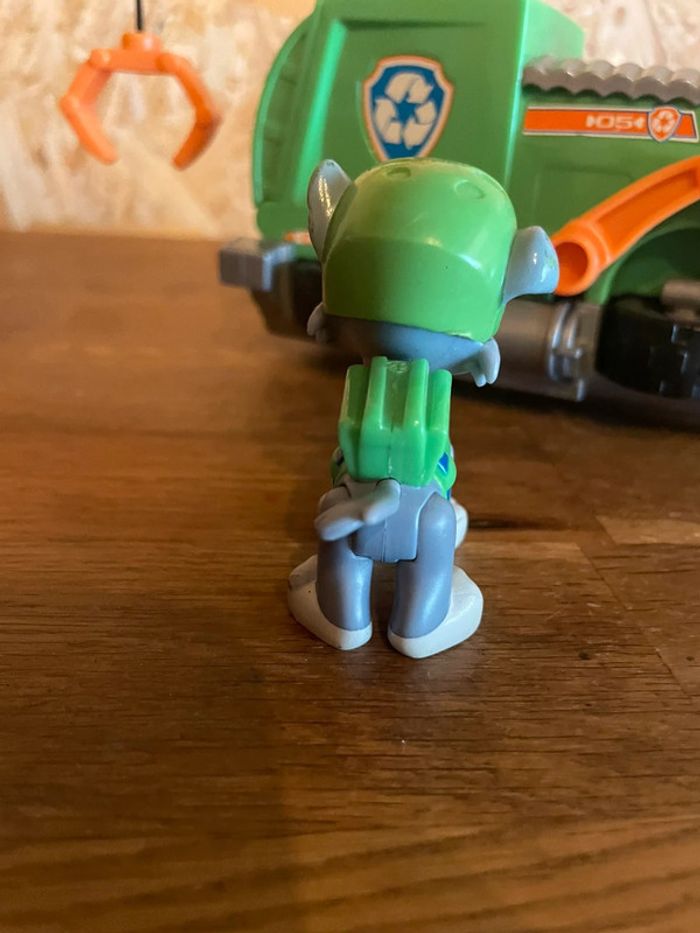 Idée cadeau 🎁 figurine Rocky et son véhicule de la Pat Patrouille - photo numéro 5