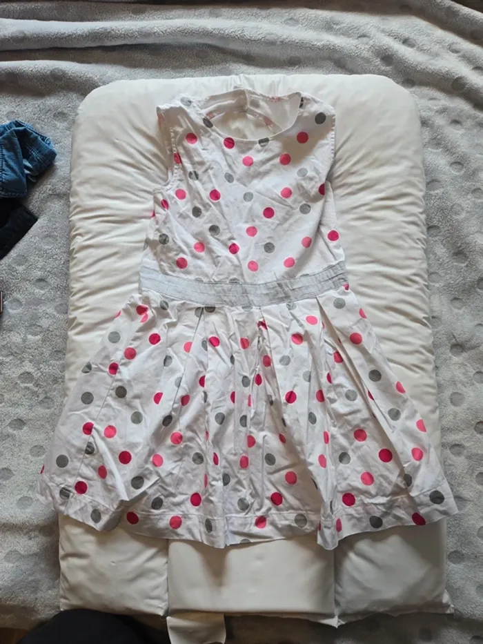 Robe fille verbaudet taille 6 ans - photo numéro 3