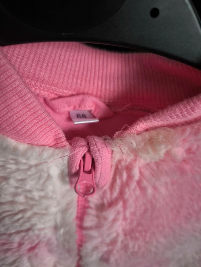 🩷 Joli gilet polaire tout doux en 6 mois 🩷 - photo numéro 3