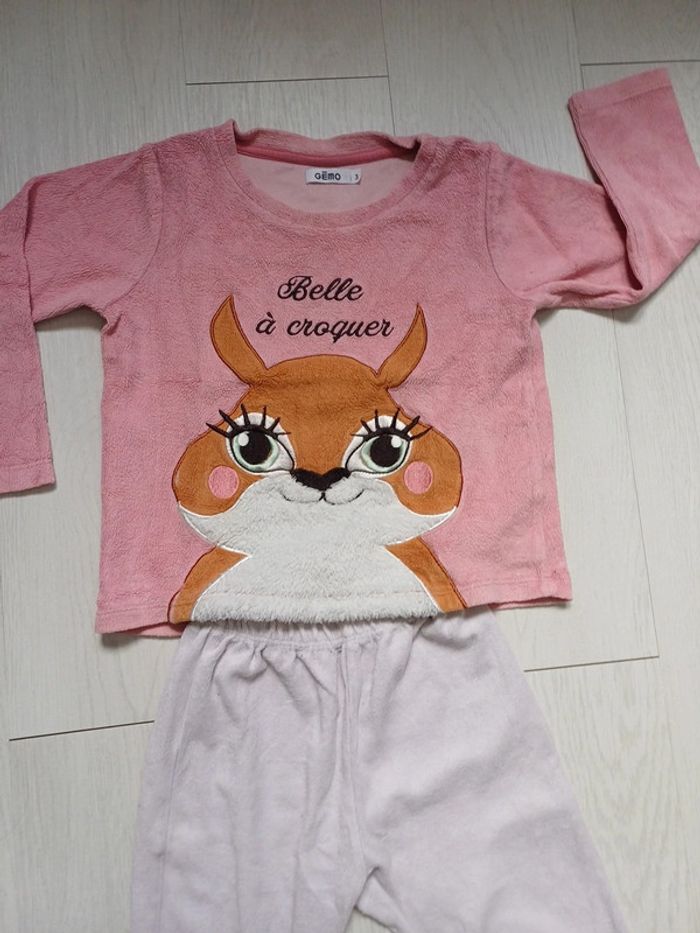 Pyjama - photo numéro 2