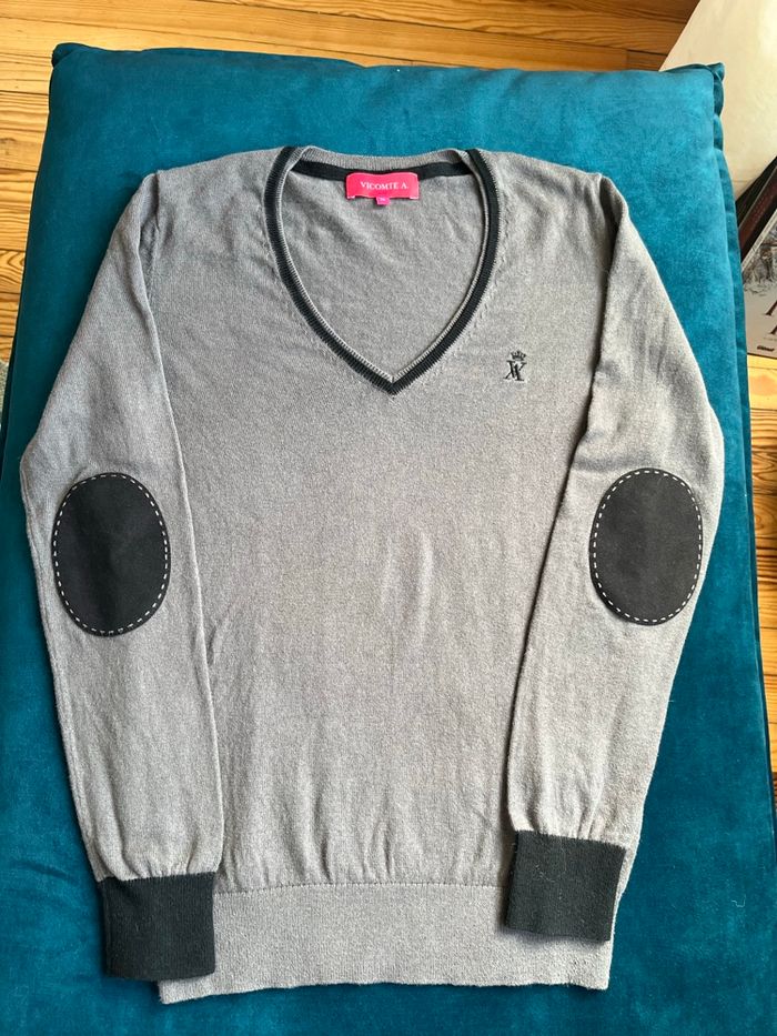 Pull gris col V Vicomte Arthur - photo numéro 3