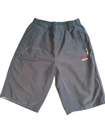 Short bermuda adidas 8 /9 ans