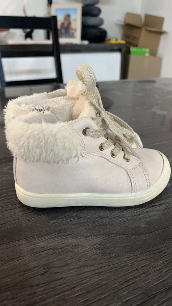 Chaussures / baskets montantes 23 filles - photo numéro 7