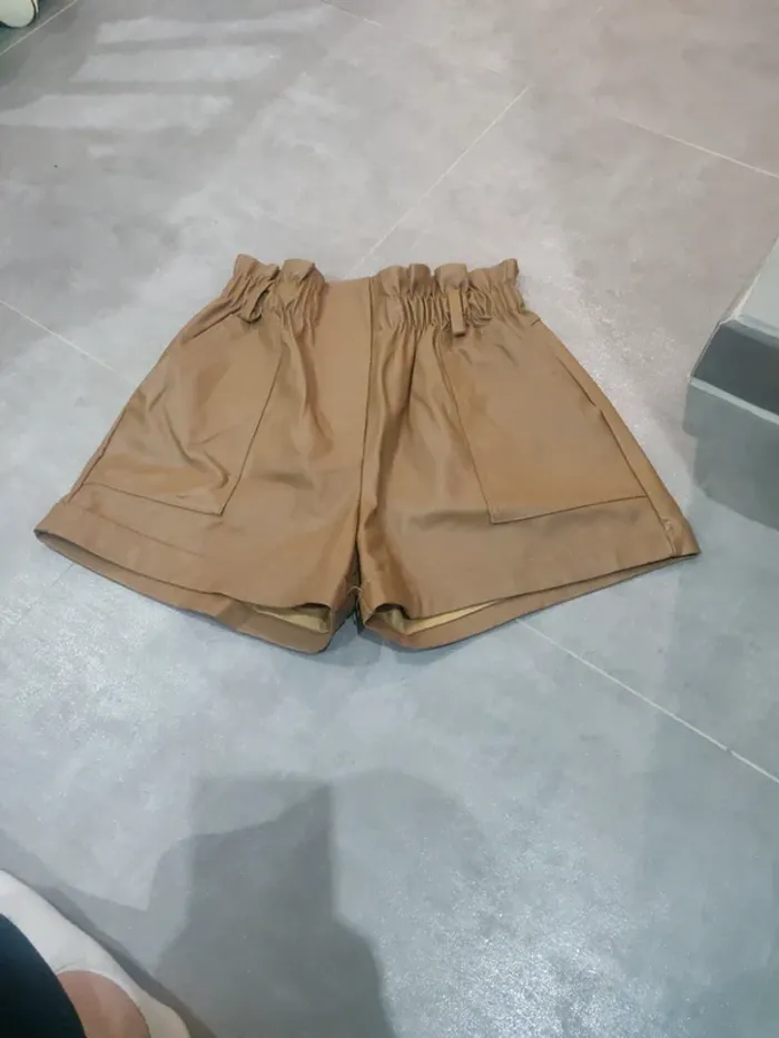 Short taille 40