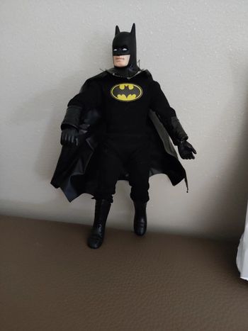 figurine articulée pat pending batman