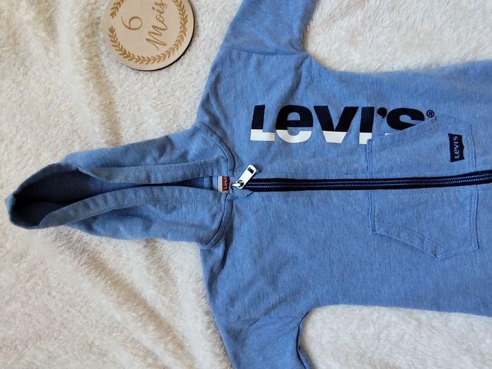 Combinaison Levi's, 6 mois 👣 - photo numéro 2