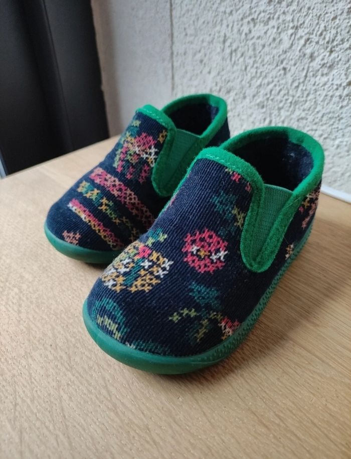 Chaussons bébé à enfiler - photo numéro 2