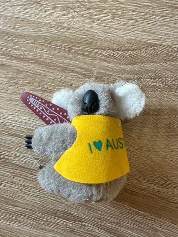 Petit koala peluche à pinces