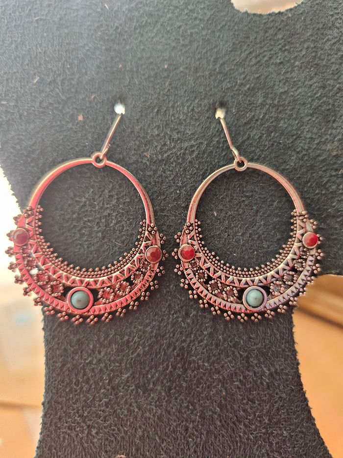 Boucle d'oreille 68