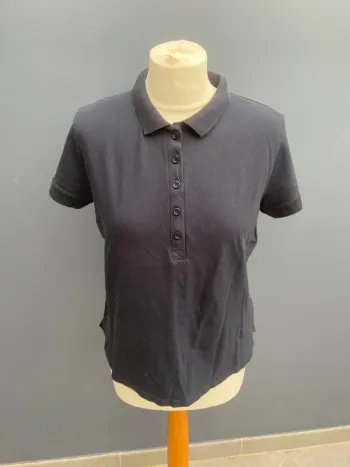 Polos