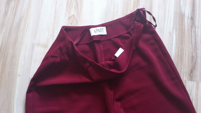 tailleur bordeaux - photo numéro 4