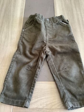 Pantalon coton polyester taille 18 mois