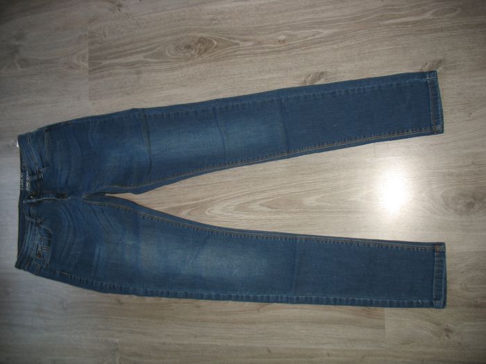 JEAN SLIM BLEU "BIZZBEE" - TAILLE 36 - n°06 - photo numéro 3