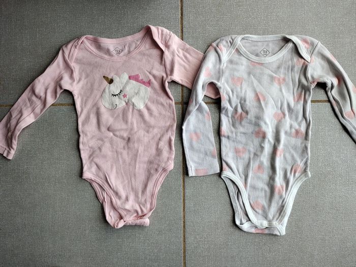 Lot de 2 bodys ML Tex baby T.23 M