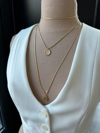 Collier sautoir à plusieurs rangs en laiton antiallergique couleur or