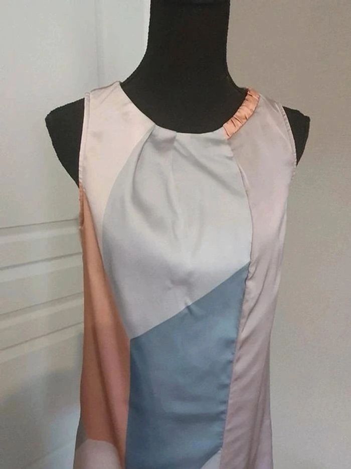 Robe droite Promod sans manche multicolore satinée taille 38 - photo numéro 2