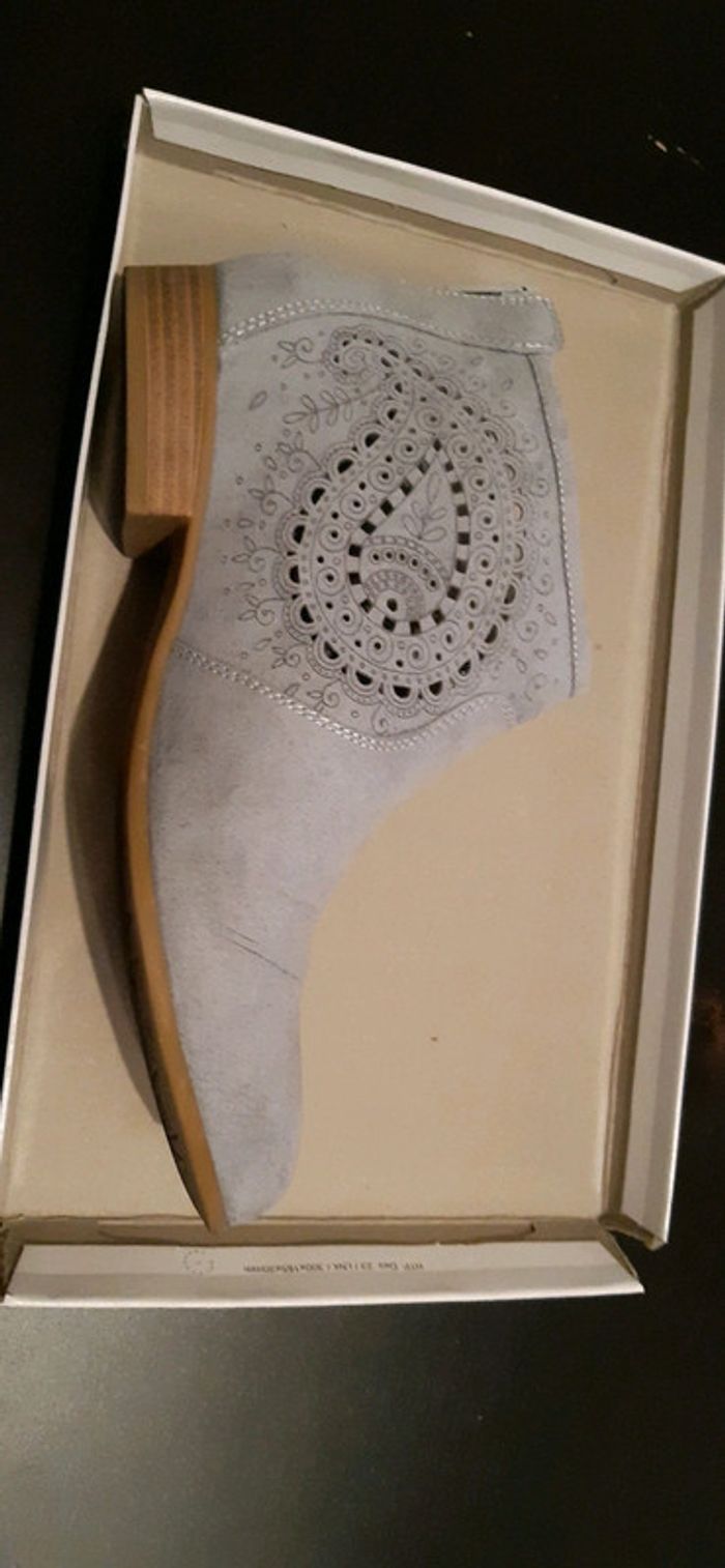Bottines femme grises à motif - photo numéro 6