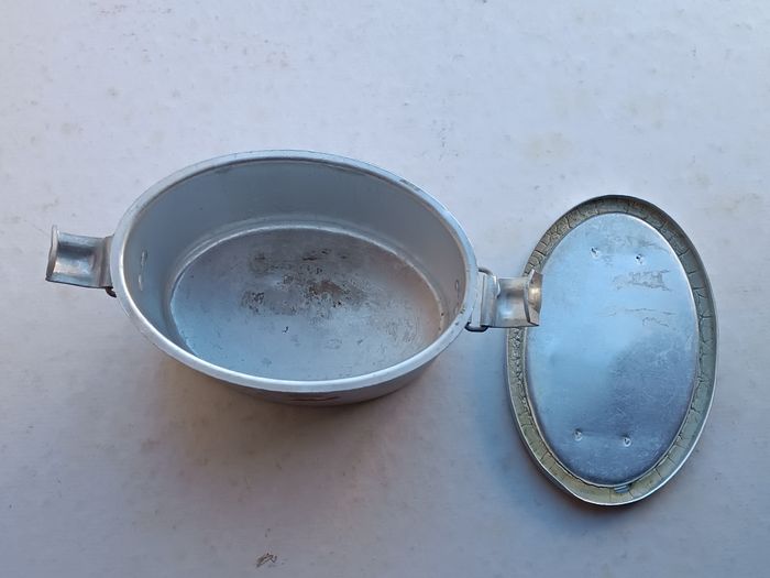 Ancienne gamelle aluminium - photo numéro 6
