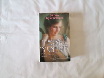 Livre L'Espace d'une vie