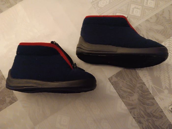 Chausson bleu marine P23 - photo numéro 6