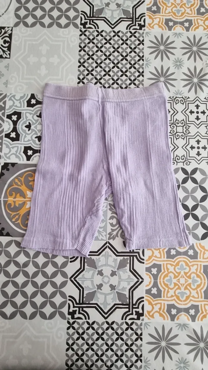 Leggings short taille 18-24 mois