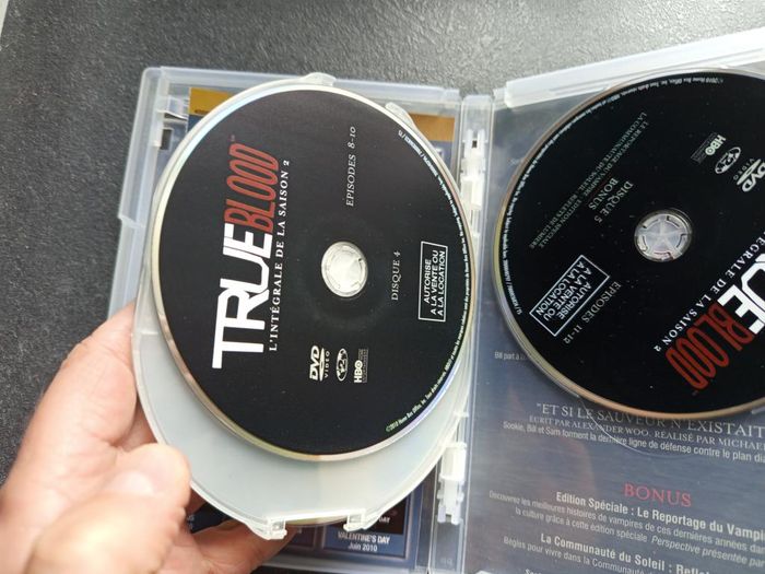 DVD - True blood - Saison 2 - photo numéro 7