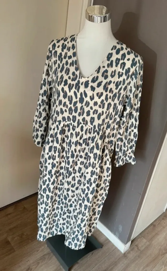 La fée Maraboutée robe longue été Oversize imprimée, tacheté léopard femme, taille 38