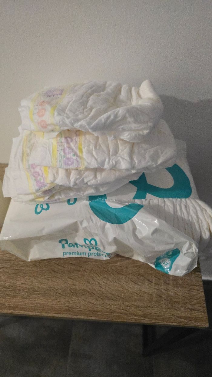 Couches Pampers Premium Protection