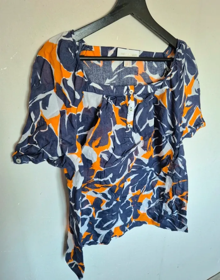 Blouse Un jour ailleurs taille 46