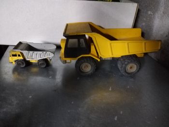 Camion benne vintage 80