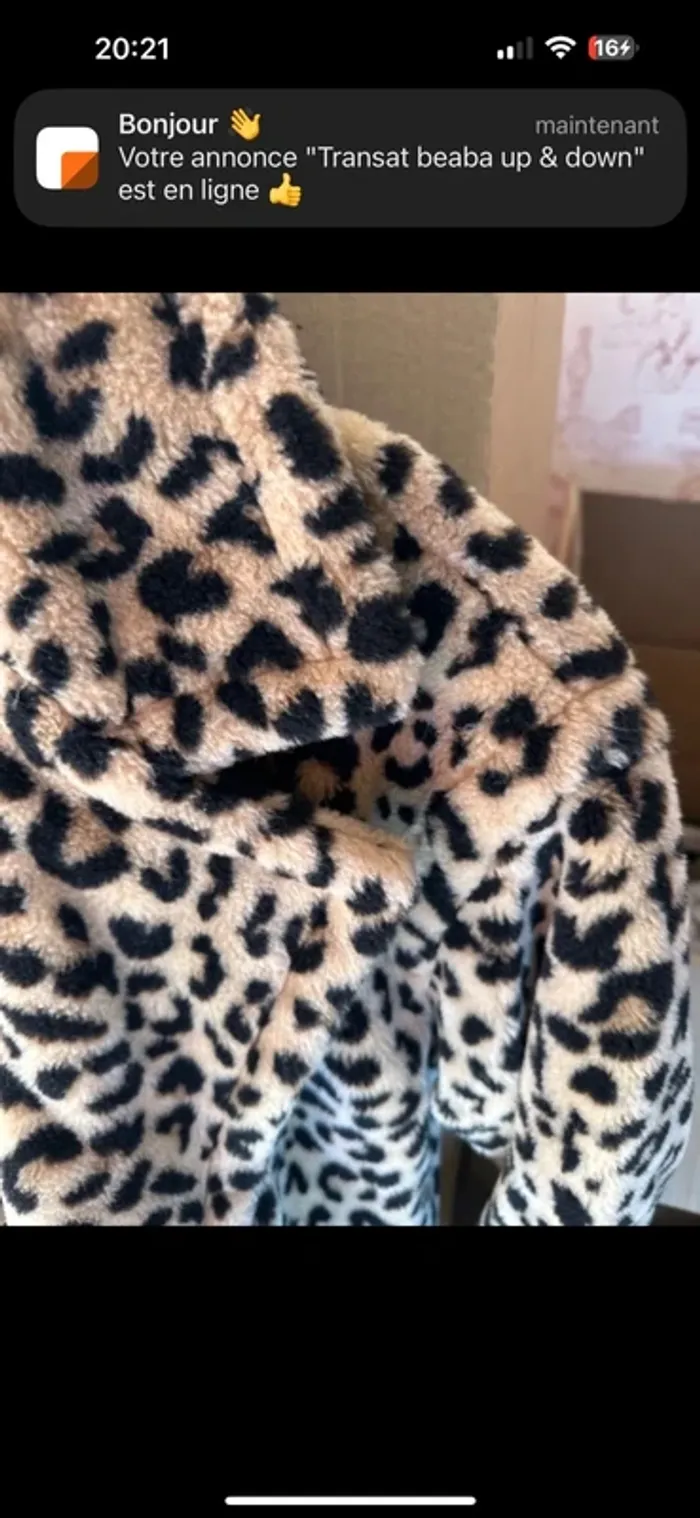 Manteau fausse fourrure - photo numéro 4