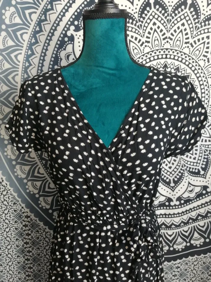 Robe longue noire cache coeur motifs fleurs avec fente et ceinture / anna karel / (L) - photo numéro 3
