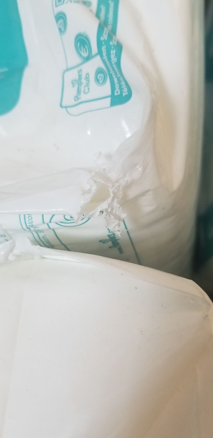 Couches premium protection pampers taille 3 - photo numéro 2