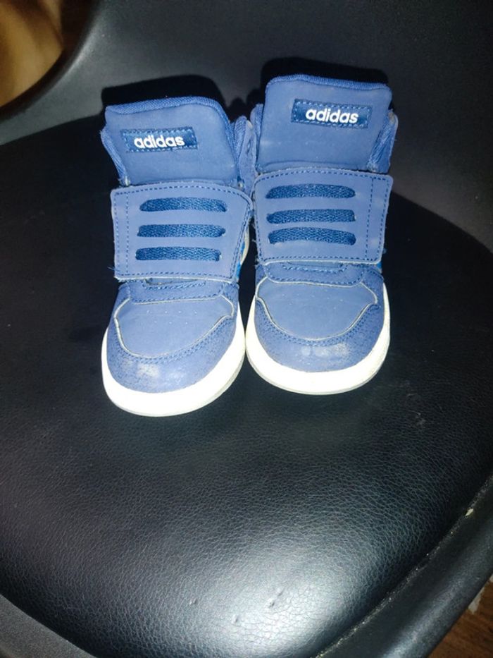 Basket adidas - photo numéro 4