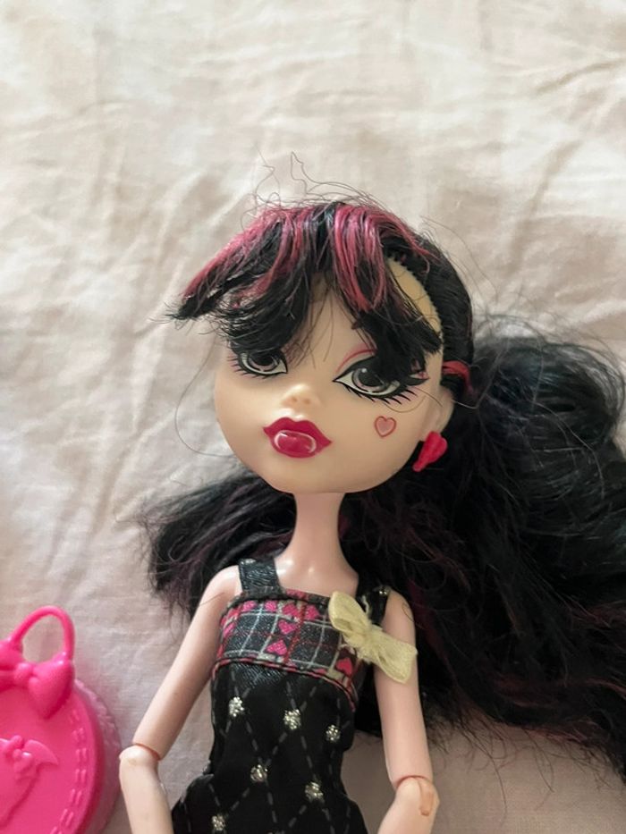 draculaura édition limitée - photo numéro 2
