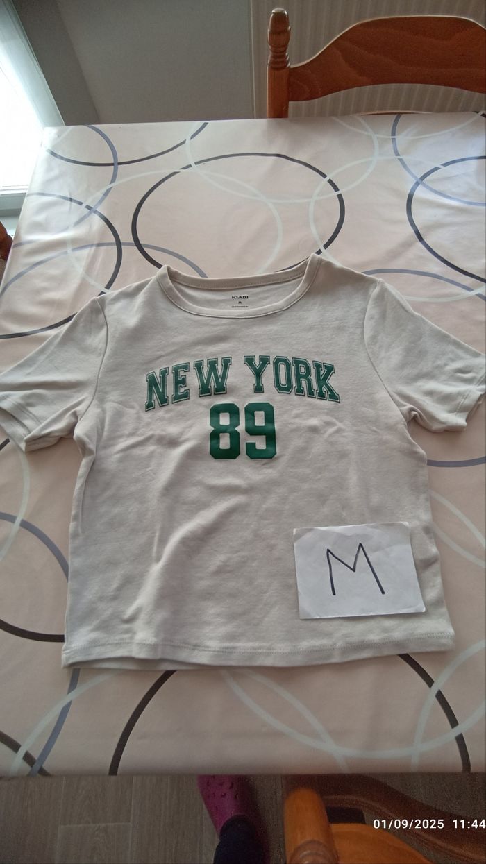 T-shirt court fille M kiabi crème New-York