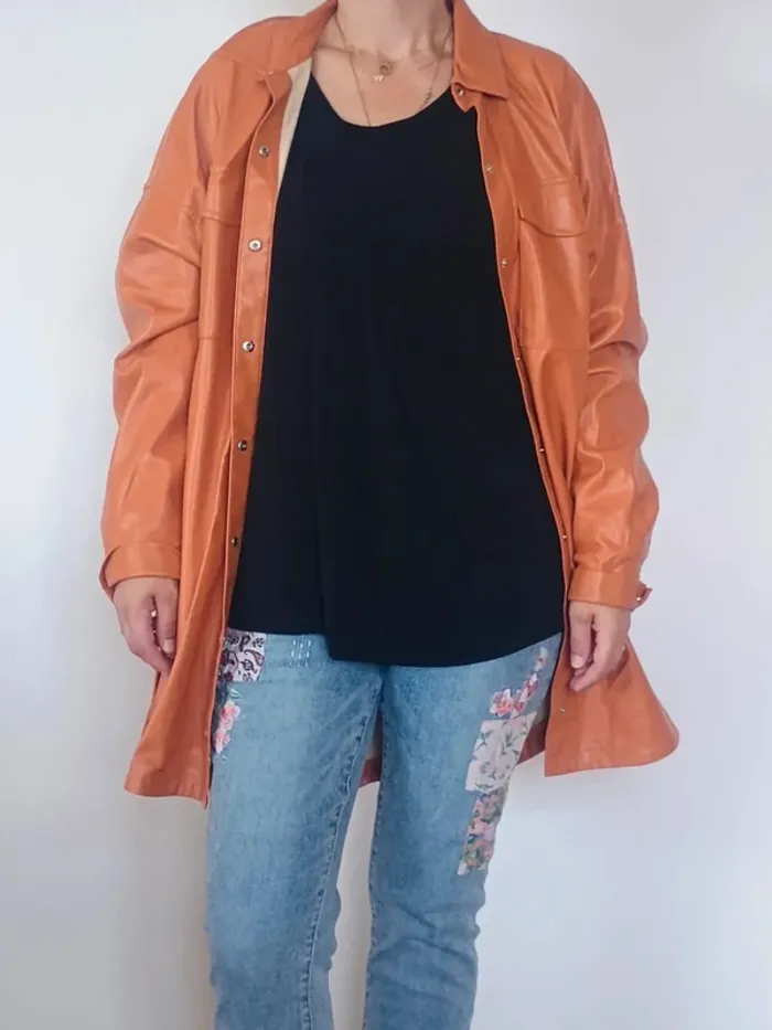 veste 3/4 facon cuir Bershka M - photo numéro 2