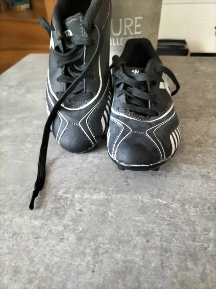 Chaussures de foot taille 29 Kipsta - photo numéro 2