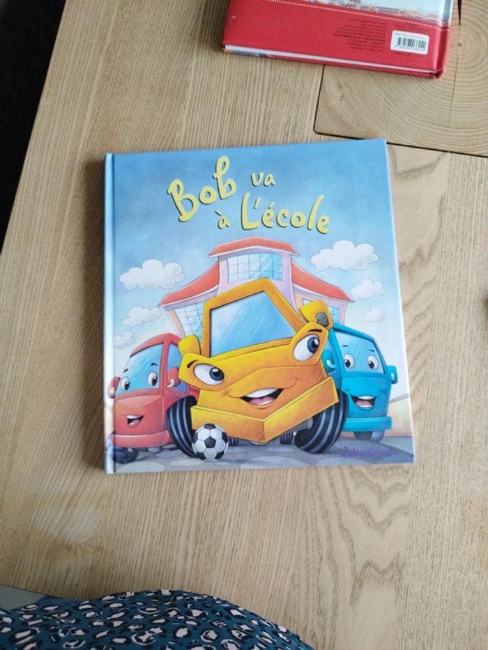 Livre bon va a l'école