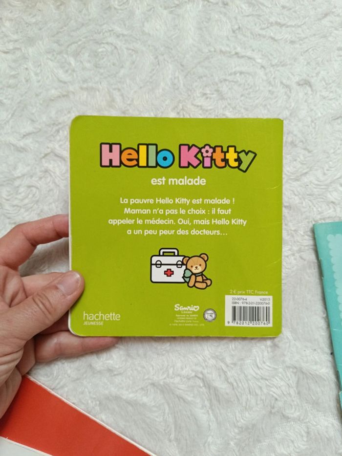 Lot de 4 livres bébé enfant Petit lapin blanc Léo et Popi Hello Kitty - photo numéro 10