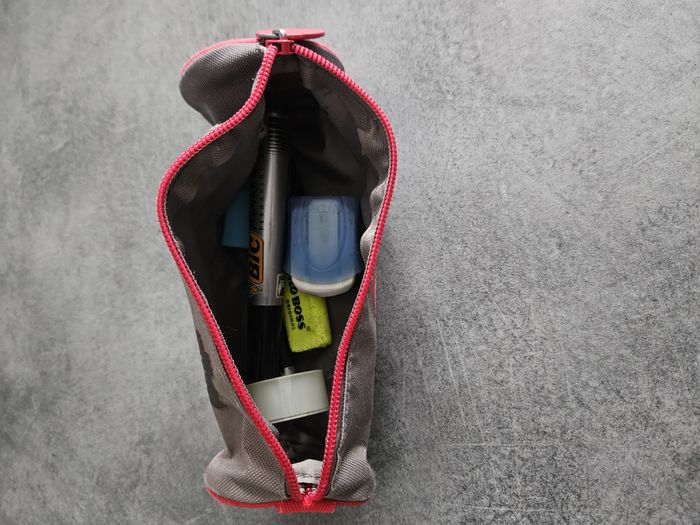 Trousse fourre-tout pour école ronde - Grise & rose - Fouganza - photo numéro 2