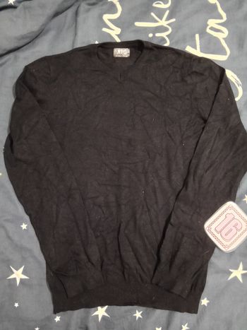 Pull noir _ 16 ans
