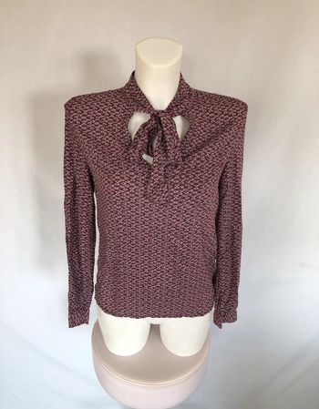 Blouse graphique violine à lavallière Bonobo XS / 34 36 comme neuve